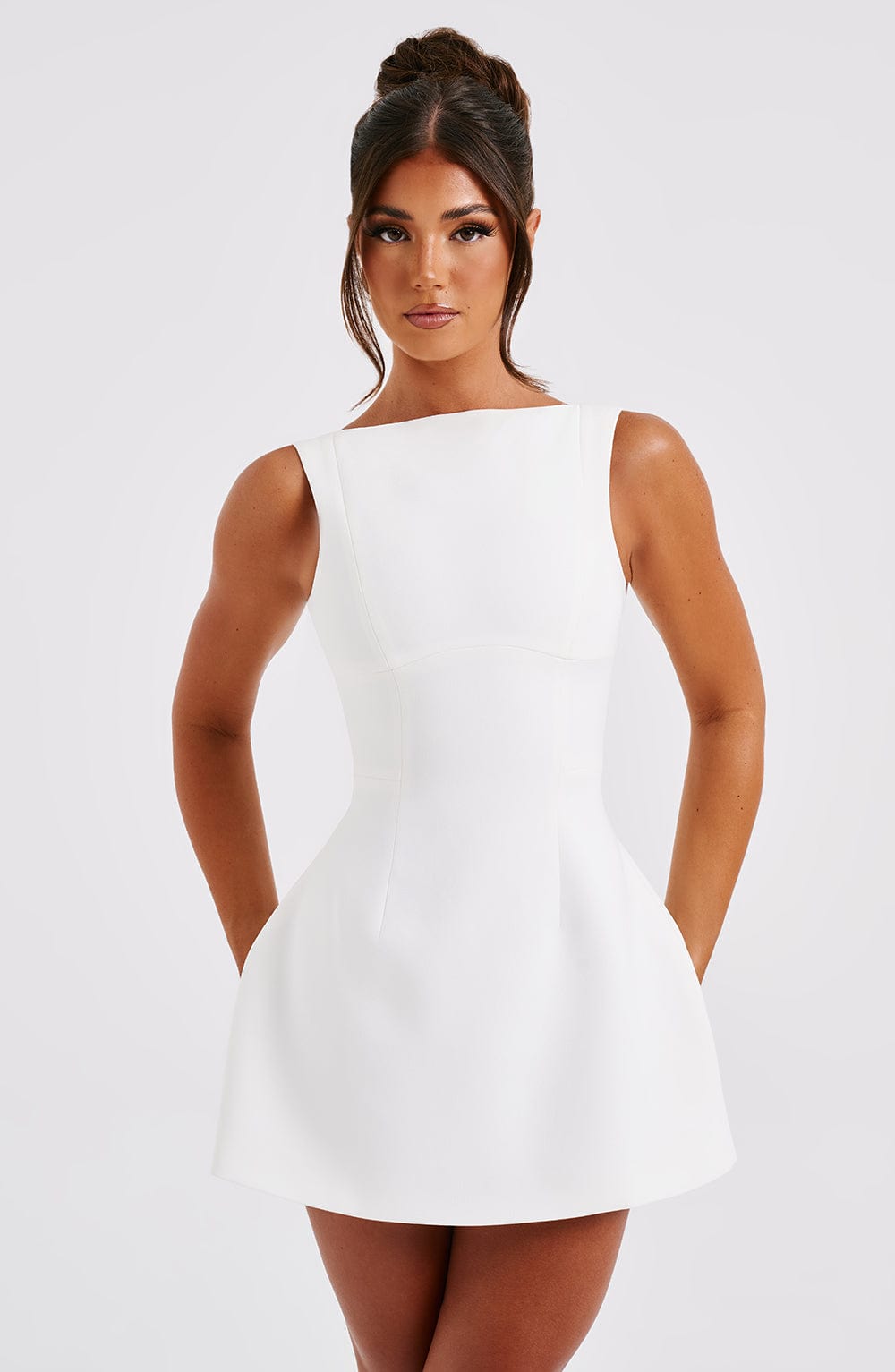 NOIR BACKLESS MINI DRESS - WHITE