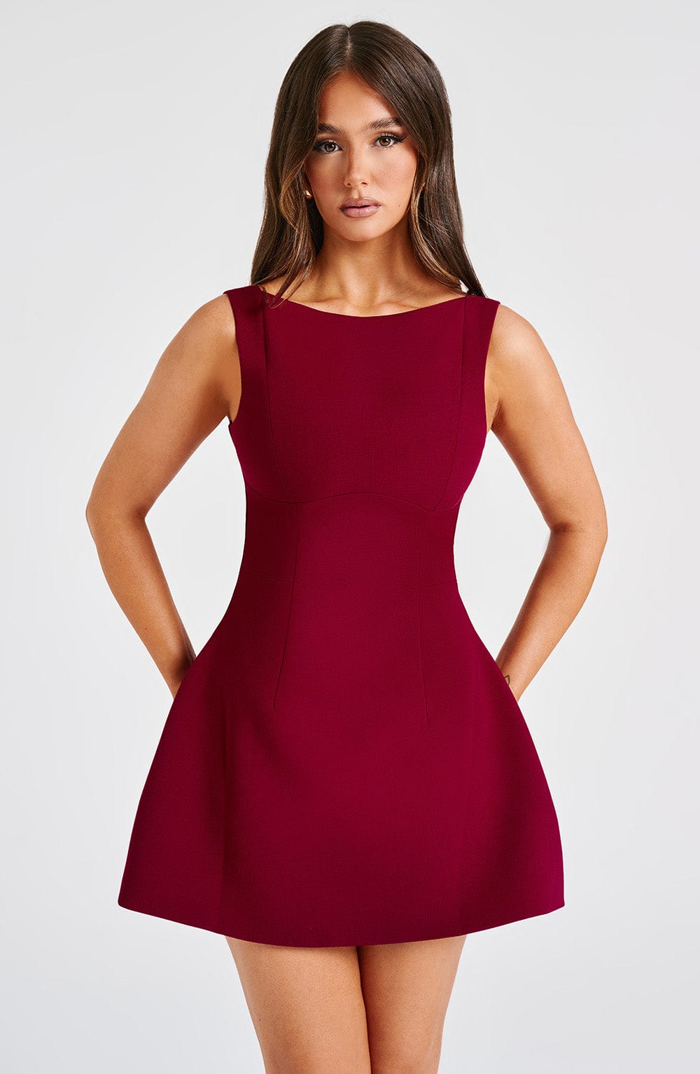 NOIR BACKLESS MINI DRESS - WINE